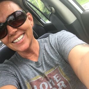 Meet your Posher, Eva